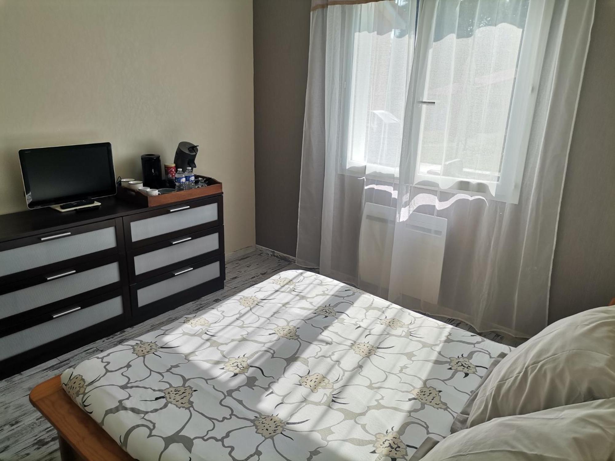 Apartament Chambre Independante Bonnac-la-Côte Zewnętrze zdjęcie